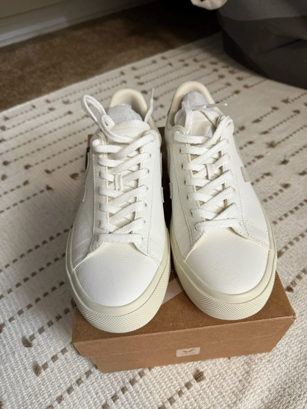 Veja Women's Campo Leather Sneaker in Cream and Beige - Picture 2 of 5